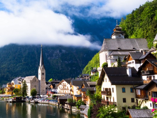 Escape to Lake Town: Your Mountain Paradise Awaits - Lifestyle news