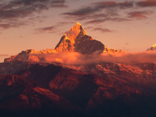 Stunning Sunset Views from Snow Peak & Crimson Cloud - Lifestyle news