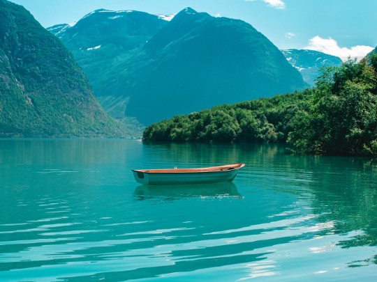 Drifting Away: Um Dia no Lago