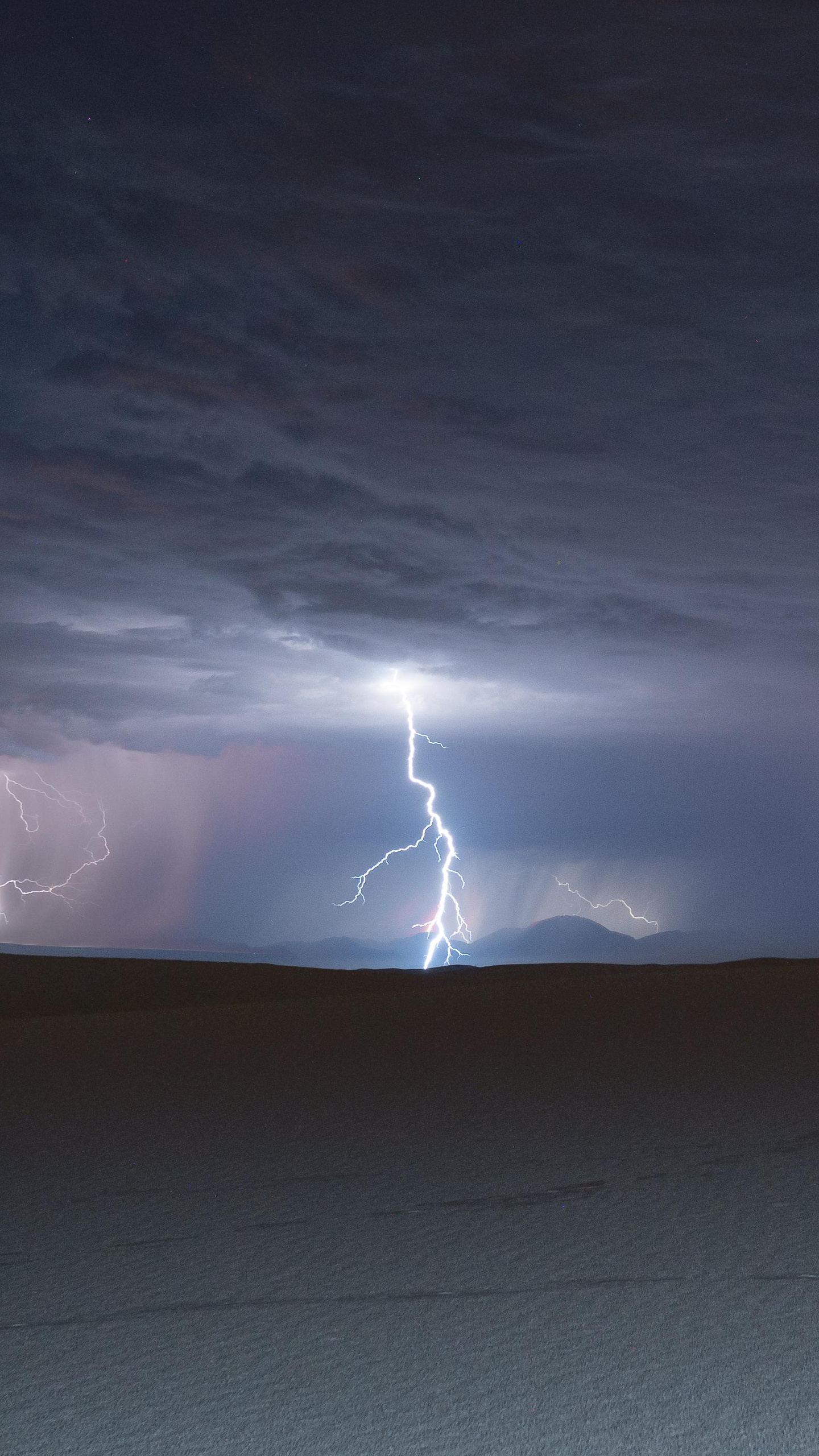 Electric Symphony: Capturing the Majesty of Lightning in the Night Sky