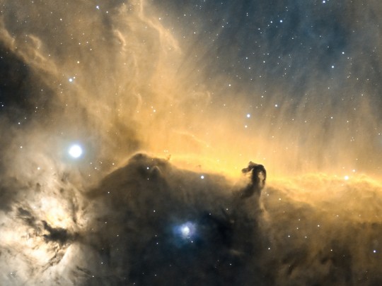 La nebulosa della testa di cavallo: una meraviglia cosmica profonda e misteriosa
